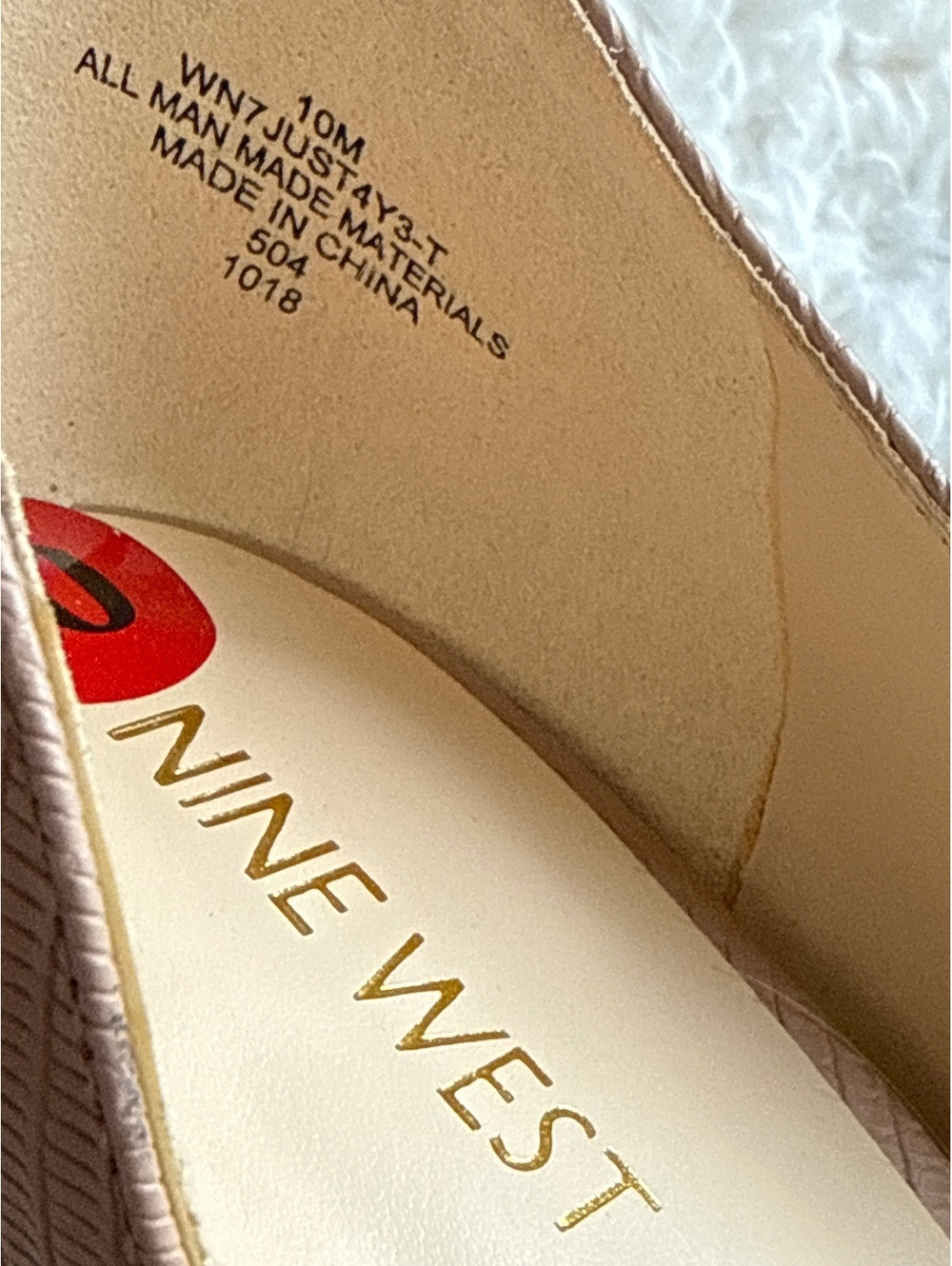 Nine West Nude Textured Pointed Toe Pumps Size 10M - Picture 2 of 8